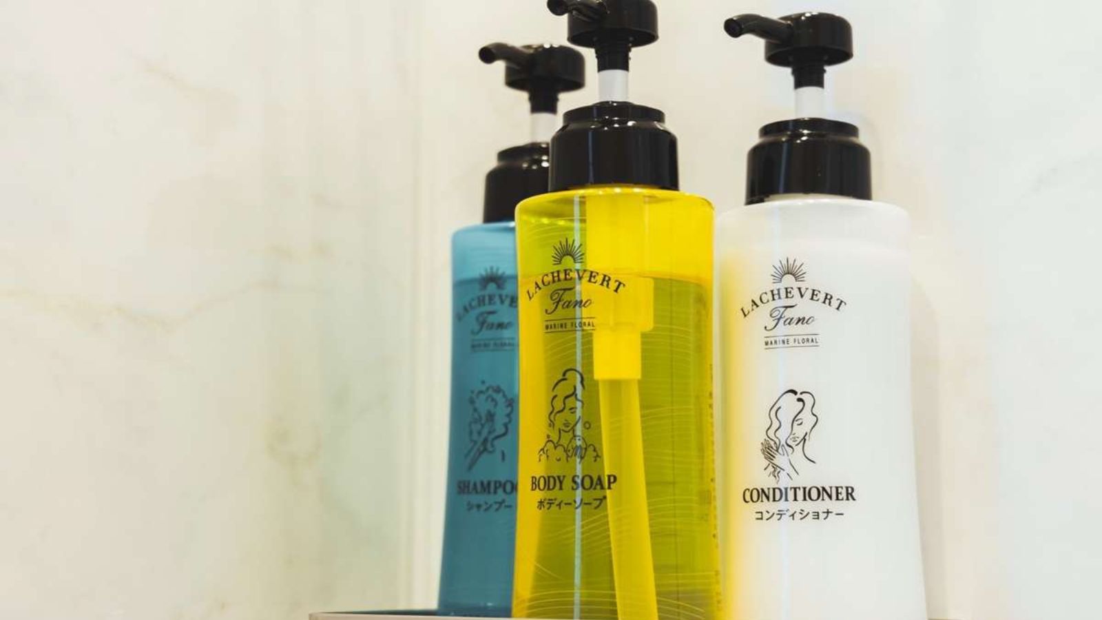 シャンプーなどアメニティー類完備。