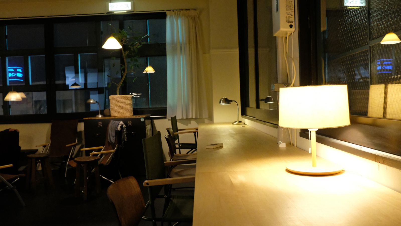 2ndラウンジ ONNAY(オンナイ)