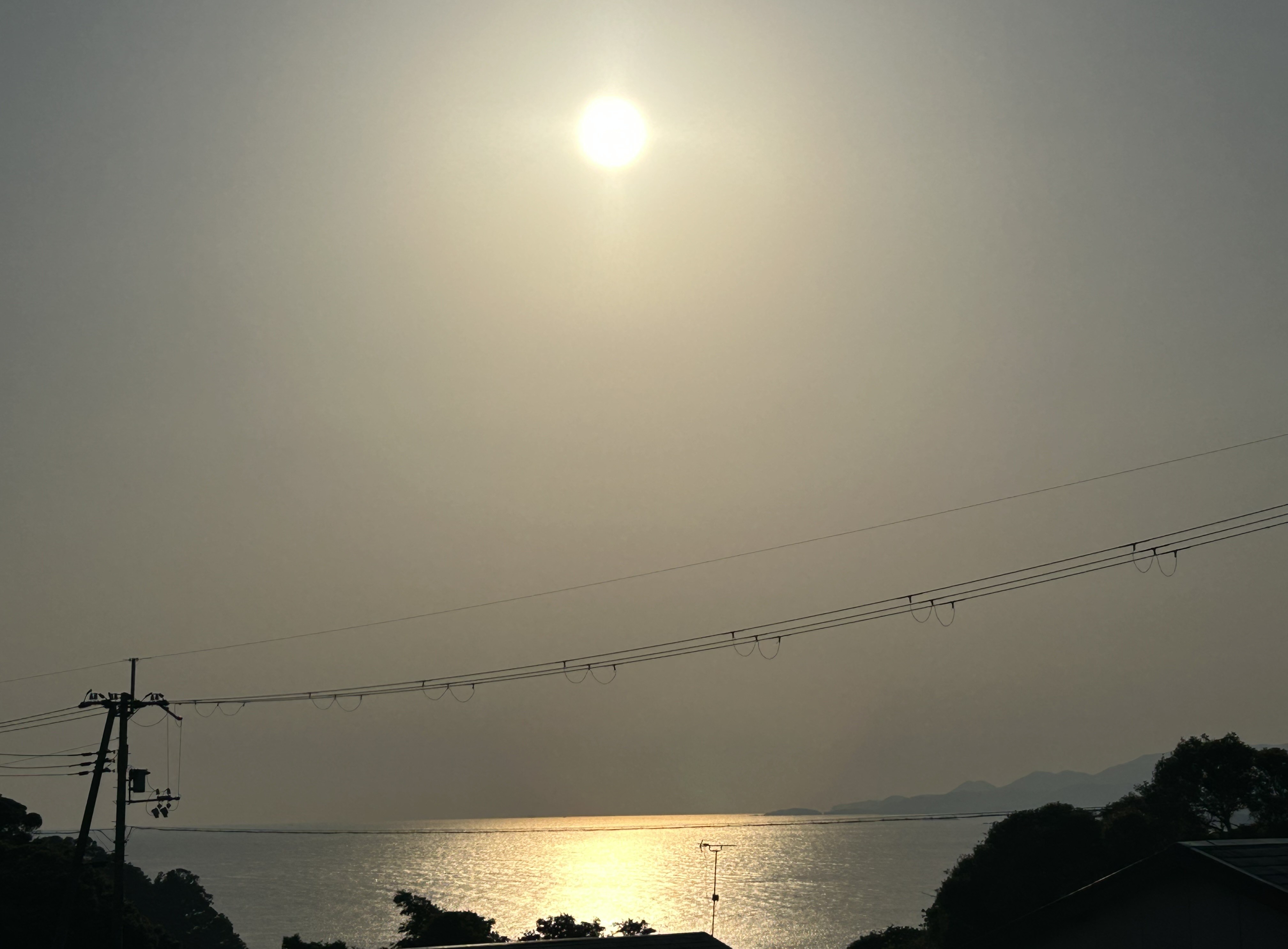 夕日