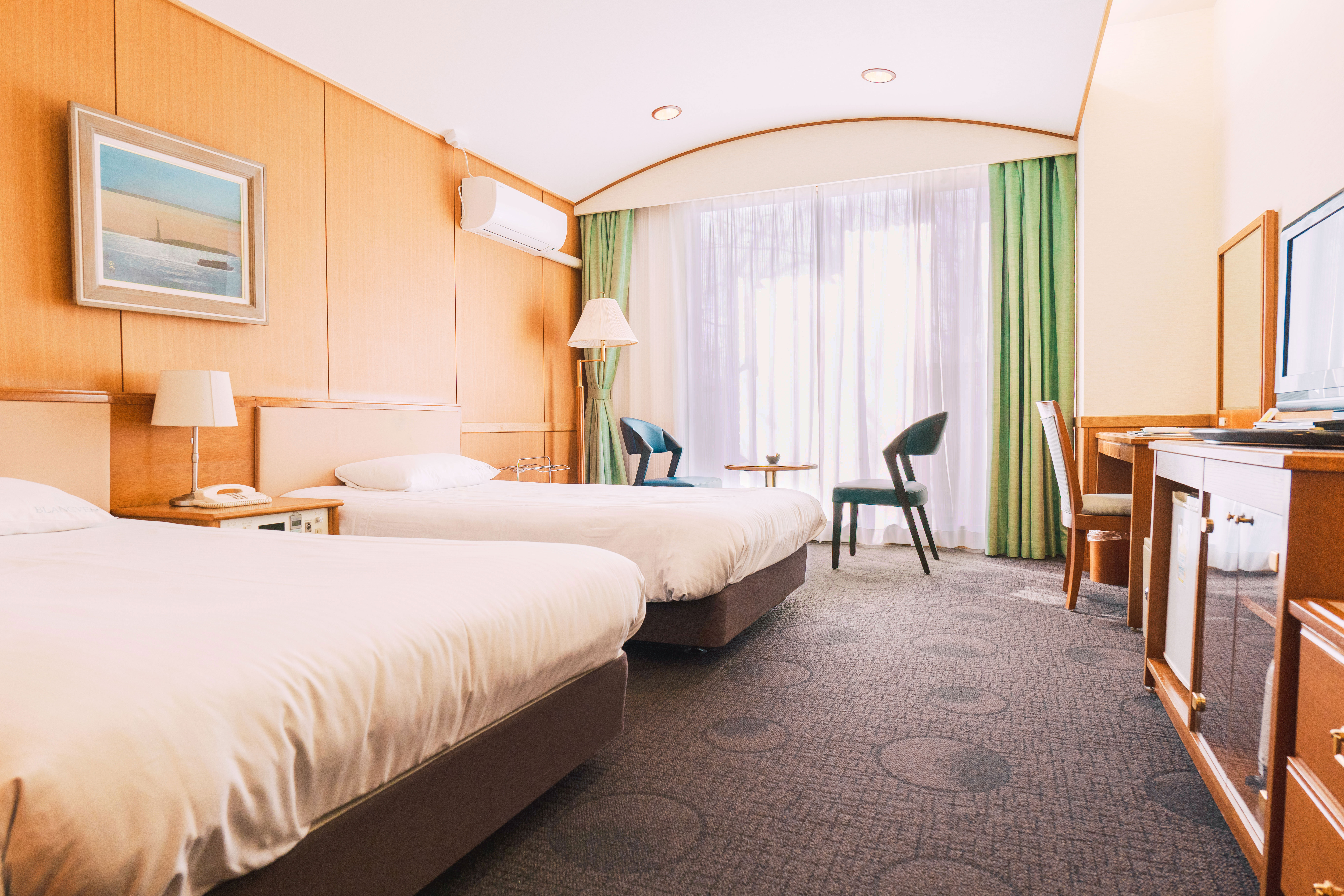 本館洋室-トイレ付