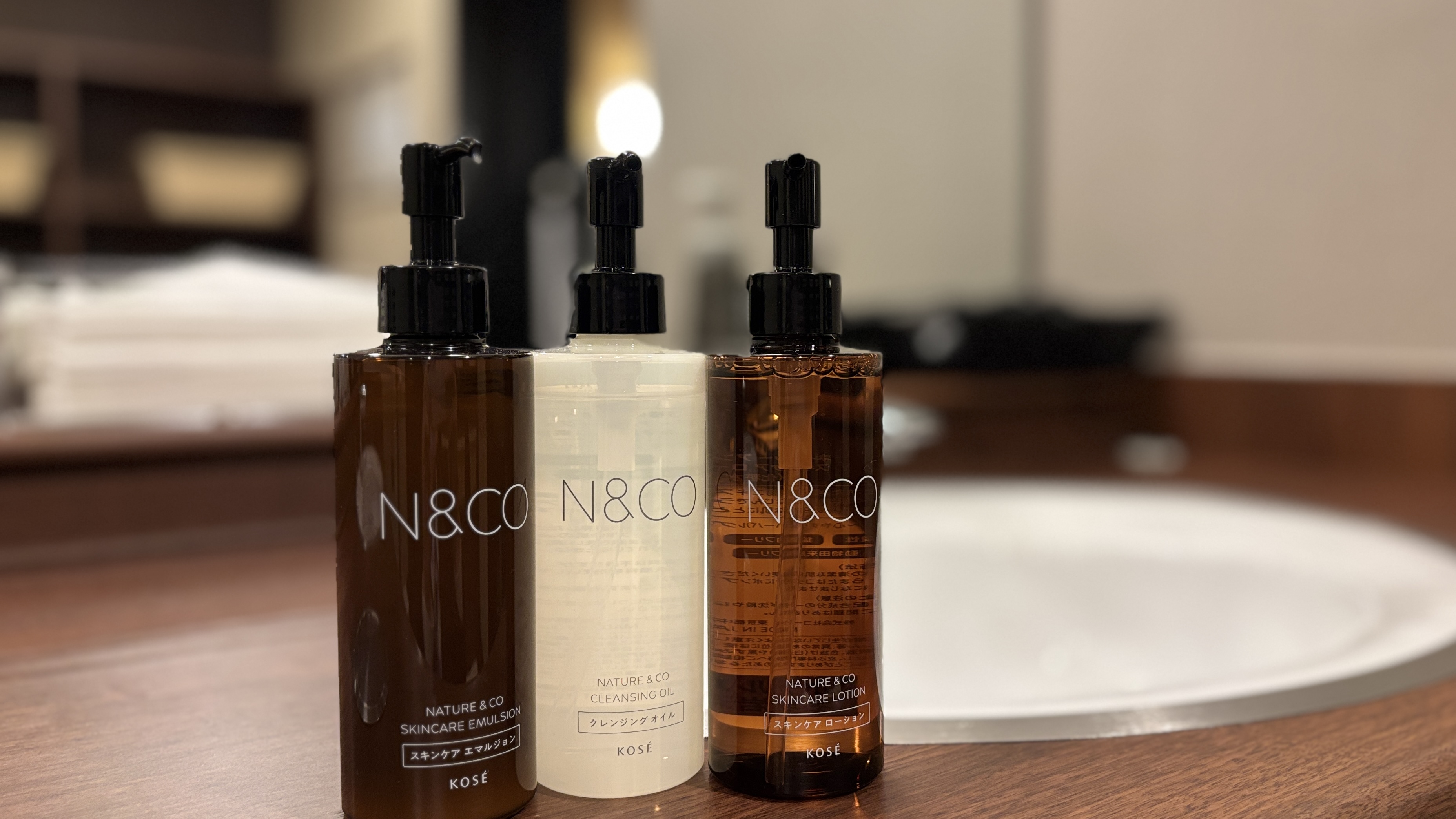 ・女性大浴場「化粧水＆乳液＆クレンジングオイル」