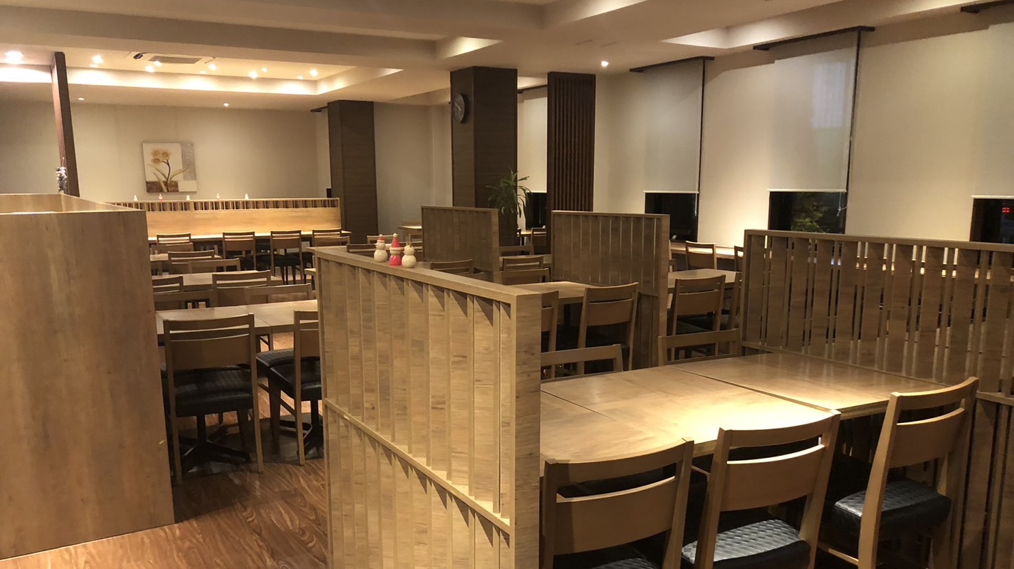 ・レストラン　お座席