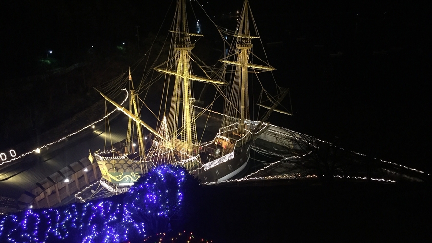 *サンファンパーク／国内最大級のガレオン船の復元船が夜は美しくライトアップされています☆
