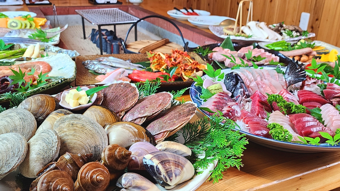 【1日1組限定】全館貸切◆〜基本プラン〜炉端料理でおもてなし［2食付］