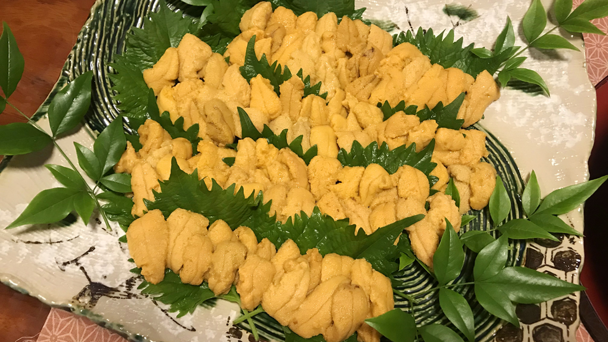 【お食事】自慢の生ウニは、口に入れた瞬間に溶けていきます&hellip;！