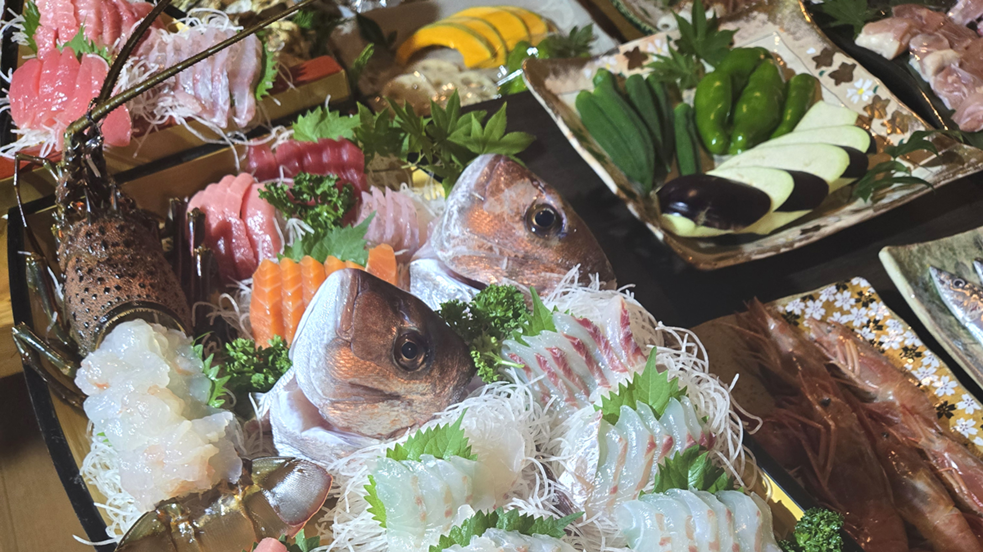 【食事】期間限定！新鮮な伊勢海老のお造り※舟盛り（大）は別注です