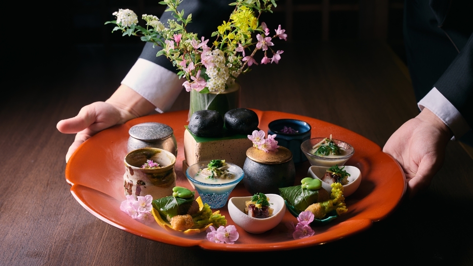 【装い新たに再始動 記念プラン】お部屋食1泊2食付プラン／日本料理