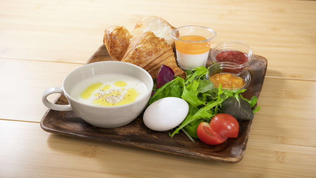 with breakfast｜パティシエから朝のひとときを。お部屋でご提供するパティシエ朝食をどうぞ