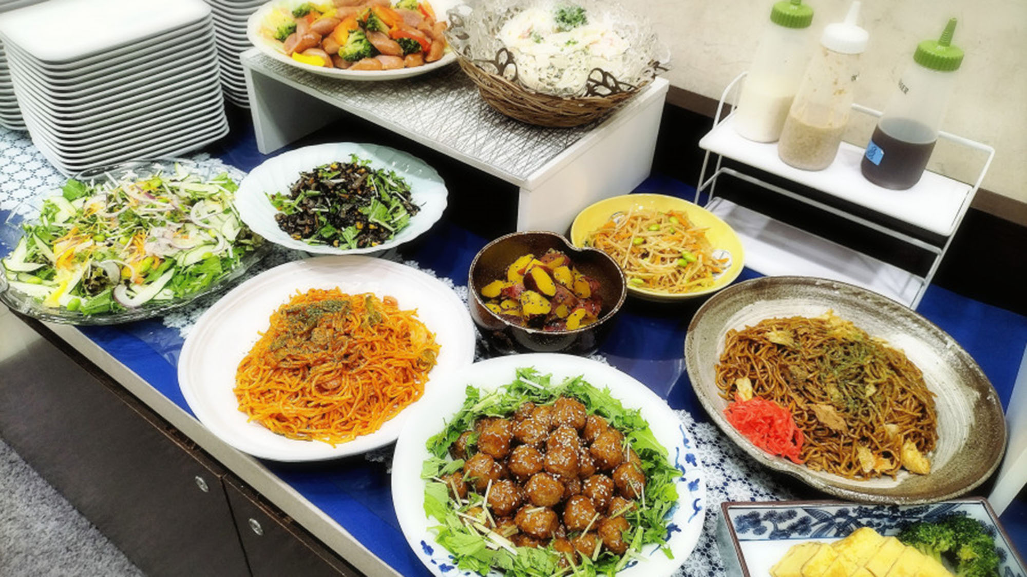 朝食