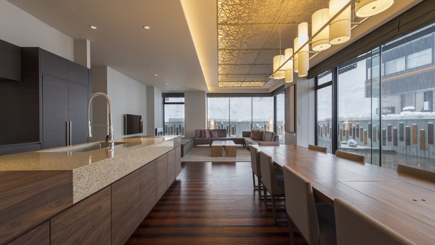 【お部屋からそのままお庭へ】自然に囲まれたラグジュアリースイート225平米〜（最大9名迄）＜素泊り＞