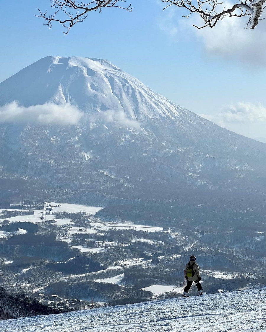 【4/15〜5/5限定◆GW直前割引】ゲレンデ直結！春スキーを楽しむ♪温泉付コンドミニアム＜朝食付＞