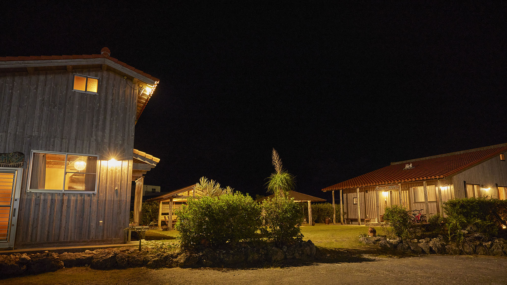  【連泊プラン】2泊以上でお得に！BBQ付き！赤瓦の木造癒しの伝統的な琉球家屋にのんびりステイ