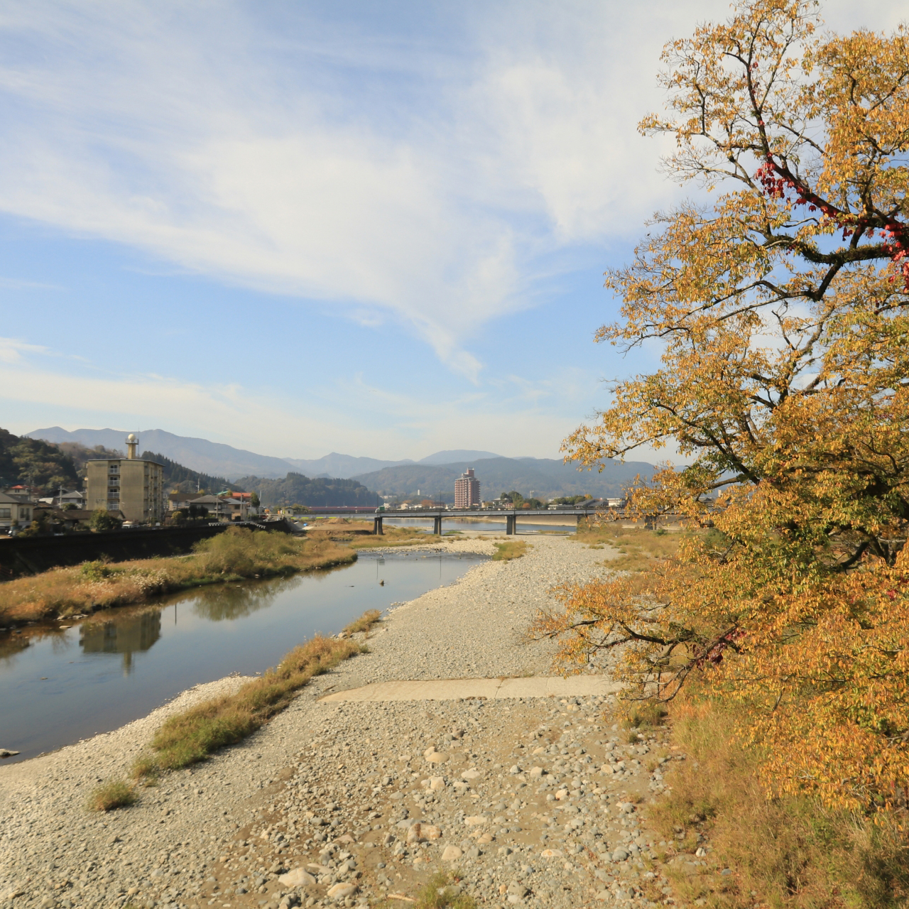 人吉市内を流れる球磨川