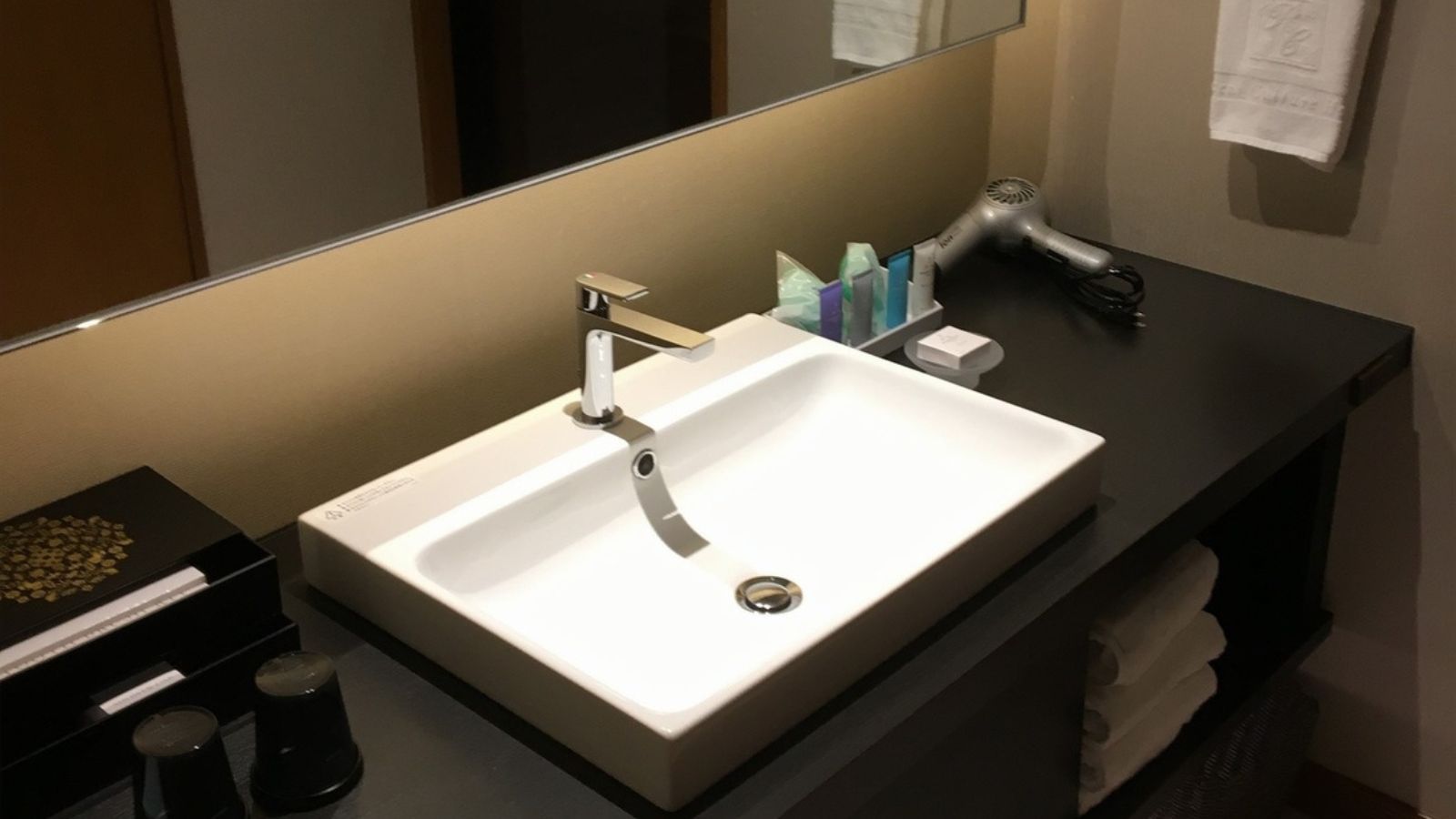 デラックス　バスルーム①