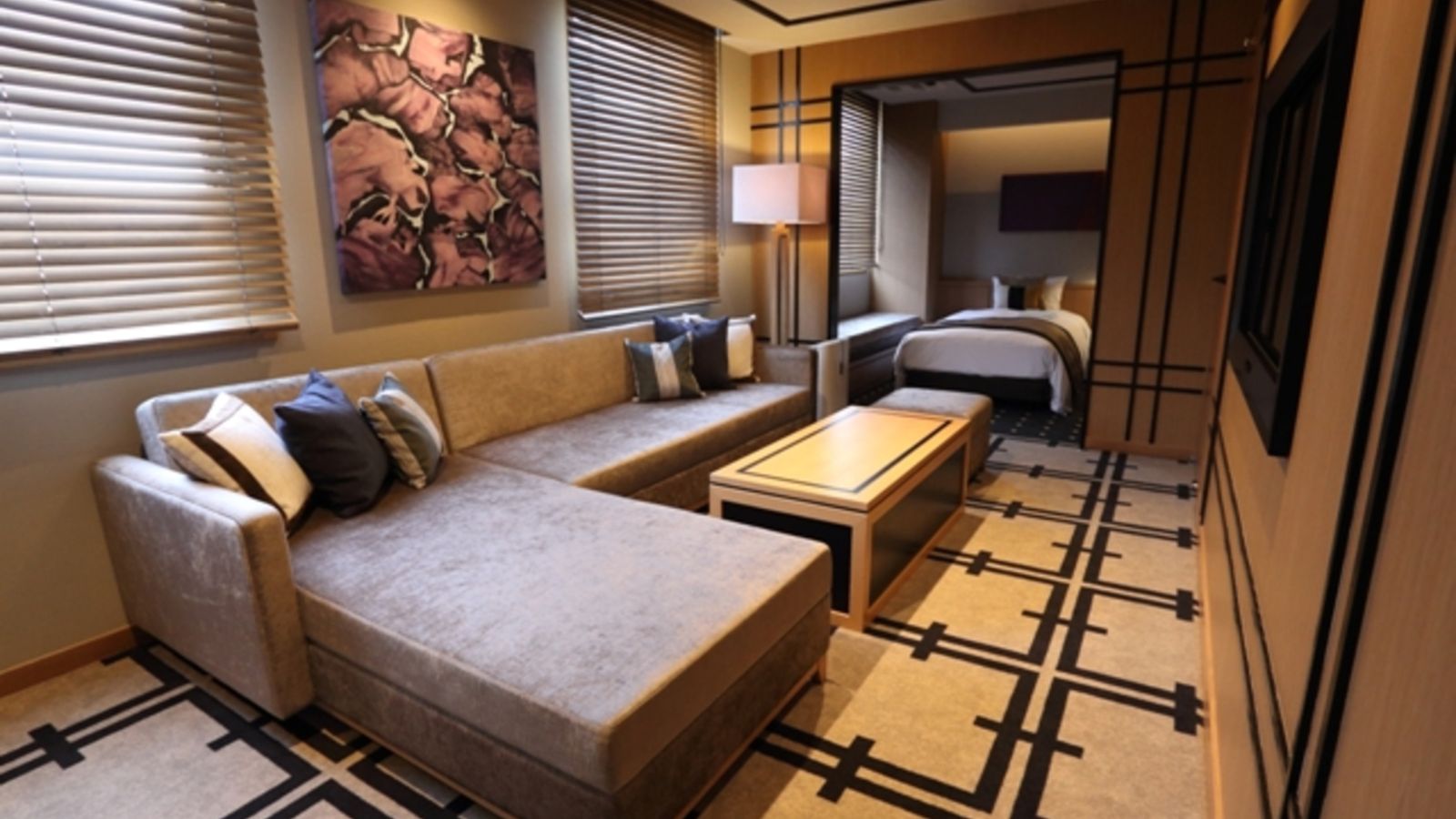 ラグジュアリーリビングルーム