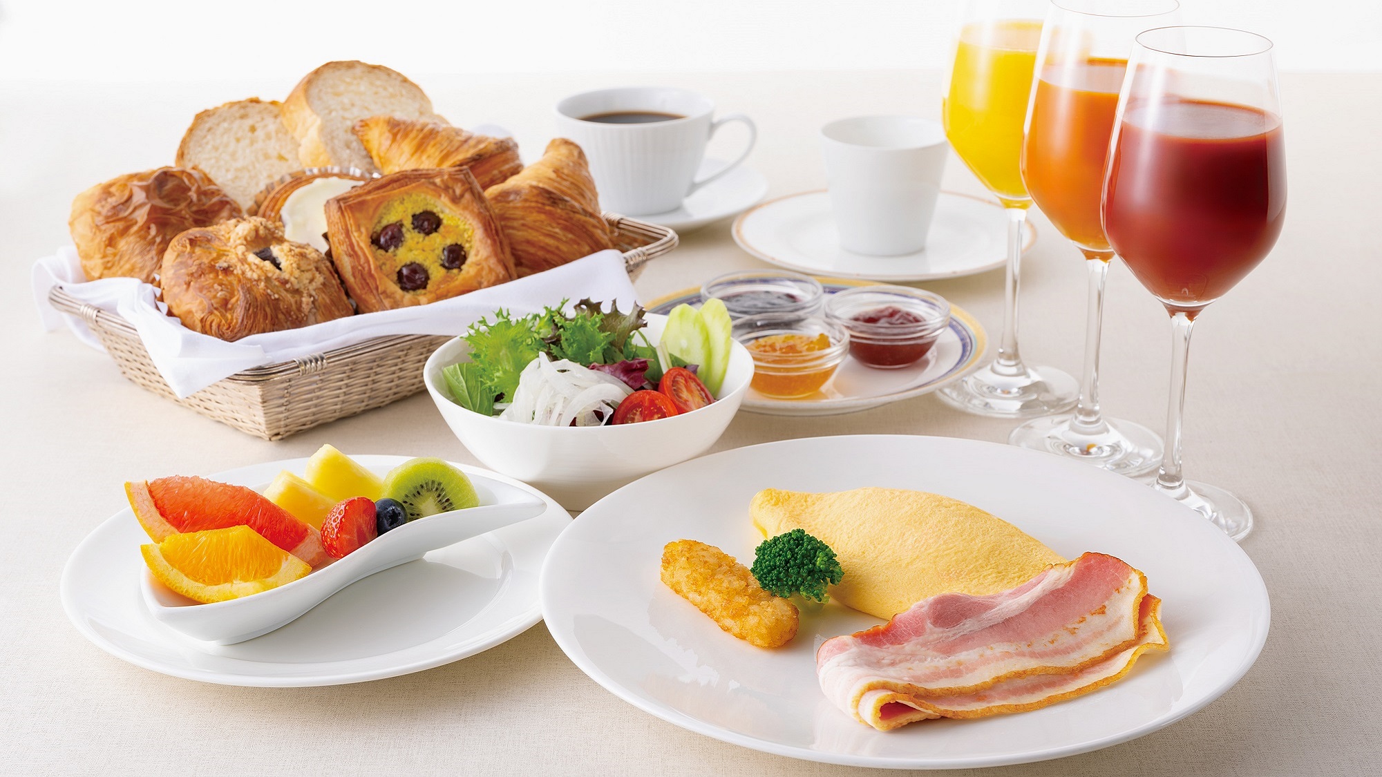 【クラブフロア・ラグジュアリーフロアサービス】追加料金不要のルームサービス朝食