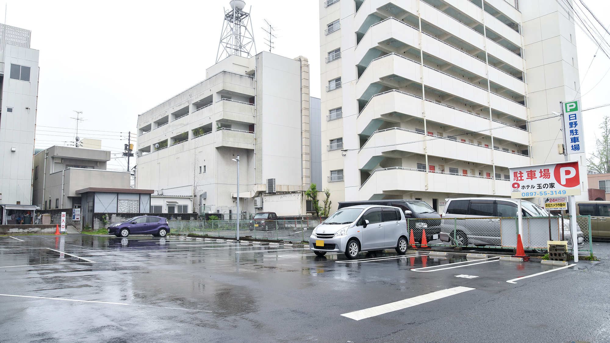 **【駐車場】大型車でも可能な場合がございますのでお問い合わせください。