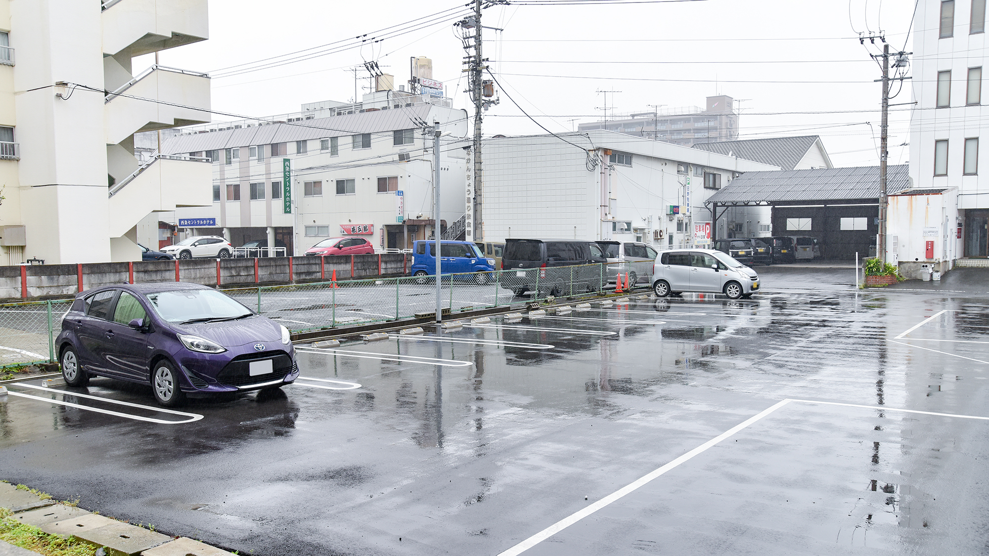 **【駐車場】大型車でも可能な場合がございますのでお問い合わせください。