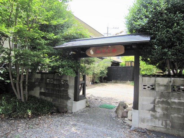 みかさや駐車場からの入り口