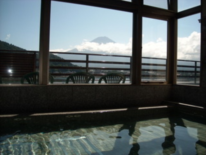 大浴場からの富士山