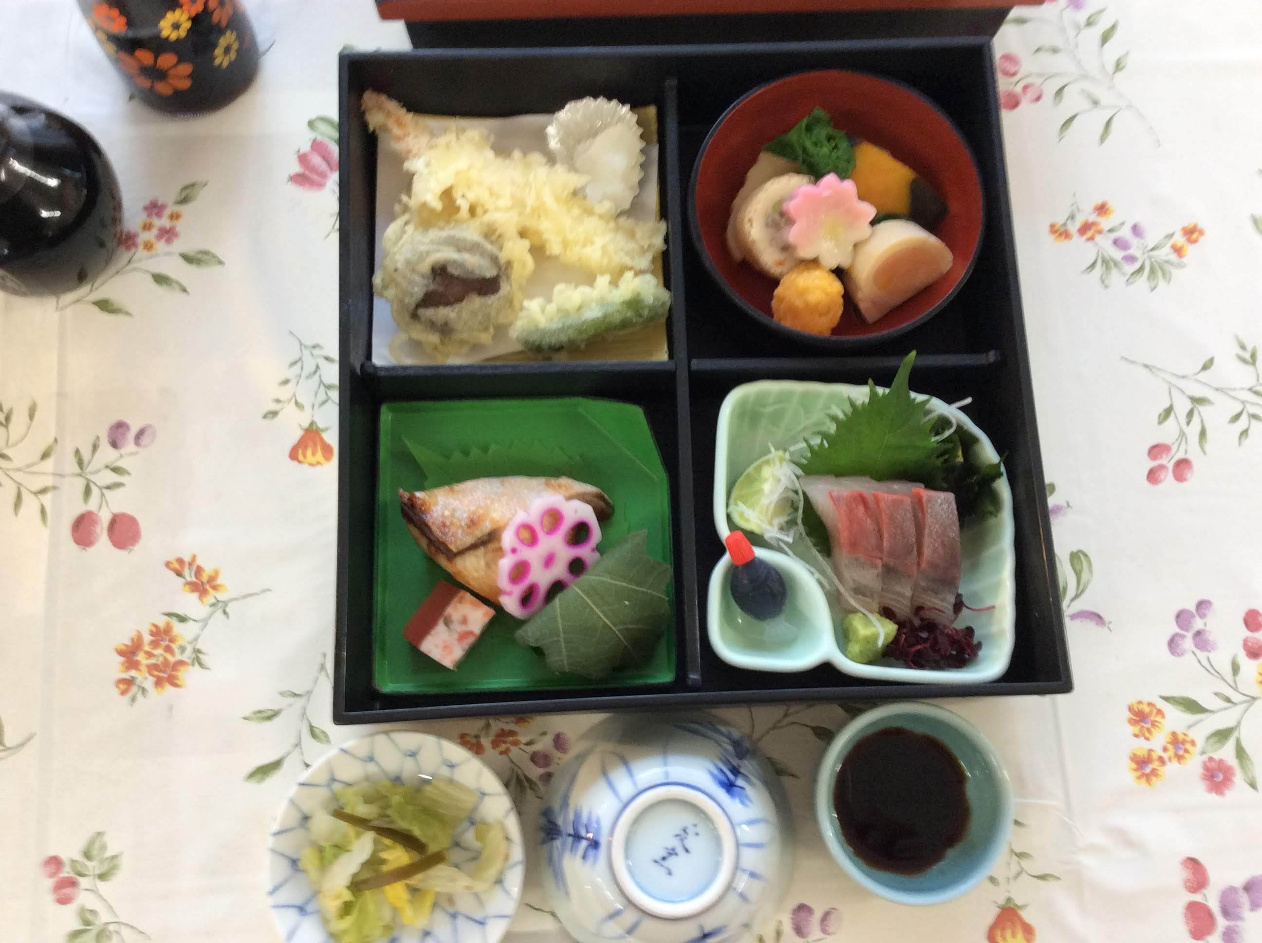 【＃徳島あるでないで】【スタンダード2食付】迷ったらコレ！お食事付で安心