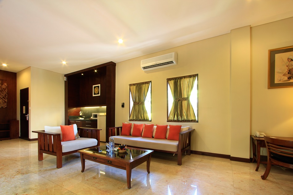 スイート　リビングルーム