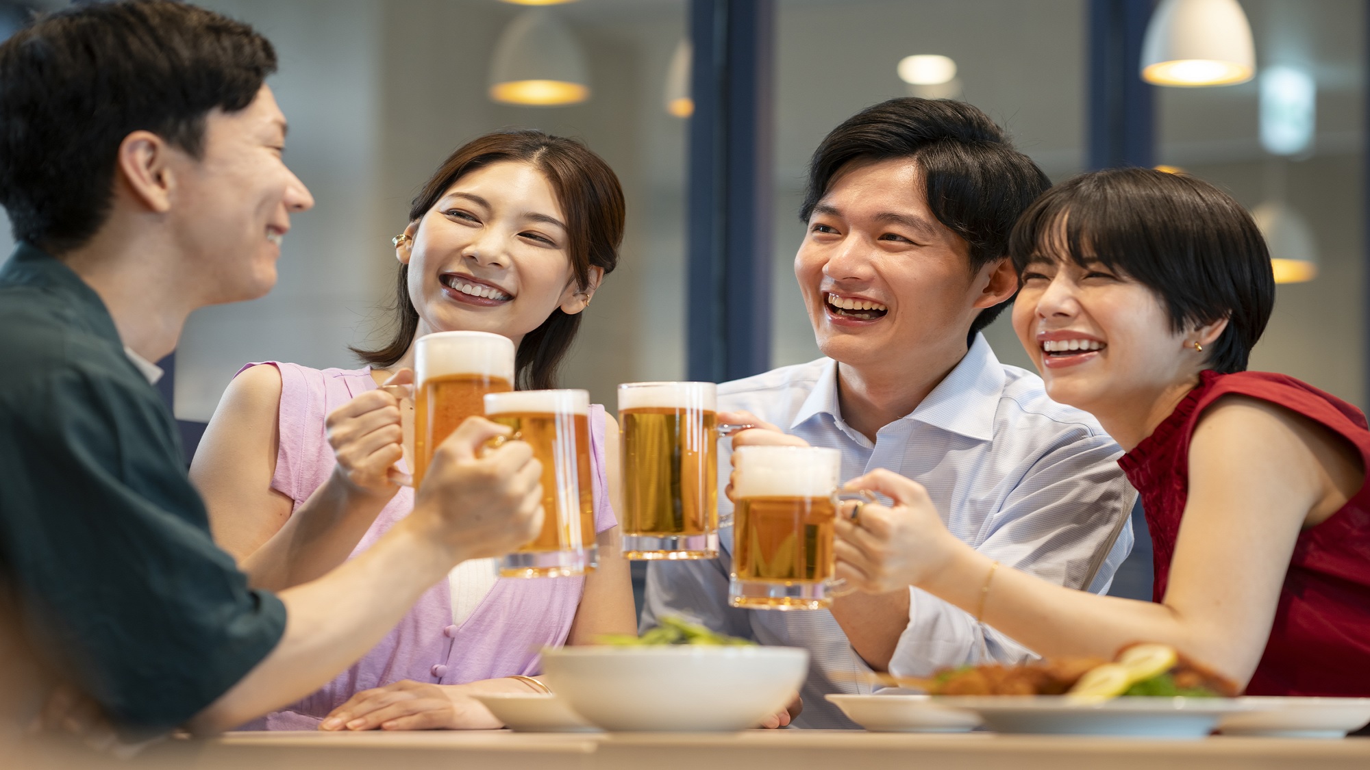 【平日限定★フリードリンク付】ご家族やお仲間と♪一緒に楽しむ温泉旅行【夕食レストラン】