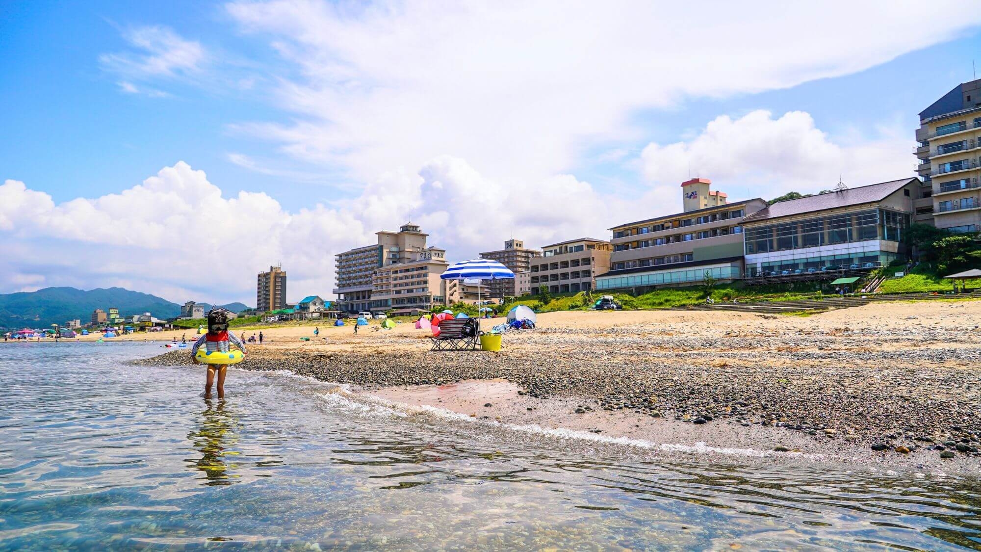 【夏のイチオシ】夕食ワンドリンク付〇真っ青な海と温泉で夏の思い出作り｜基本会席＜夕食レストラン＞