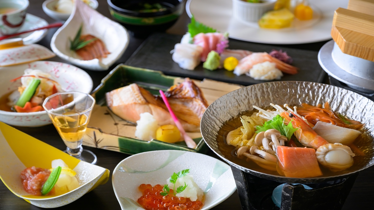 【秋の味覚プラン】絶品塩引き鮭と鮭の酒浸し・はらこ〜村上ならではの秋の美味を満喫〇期間限定