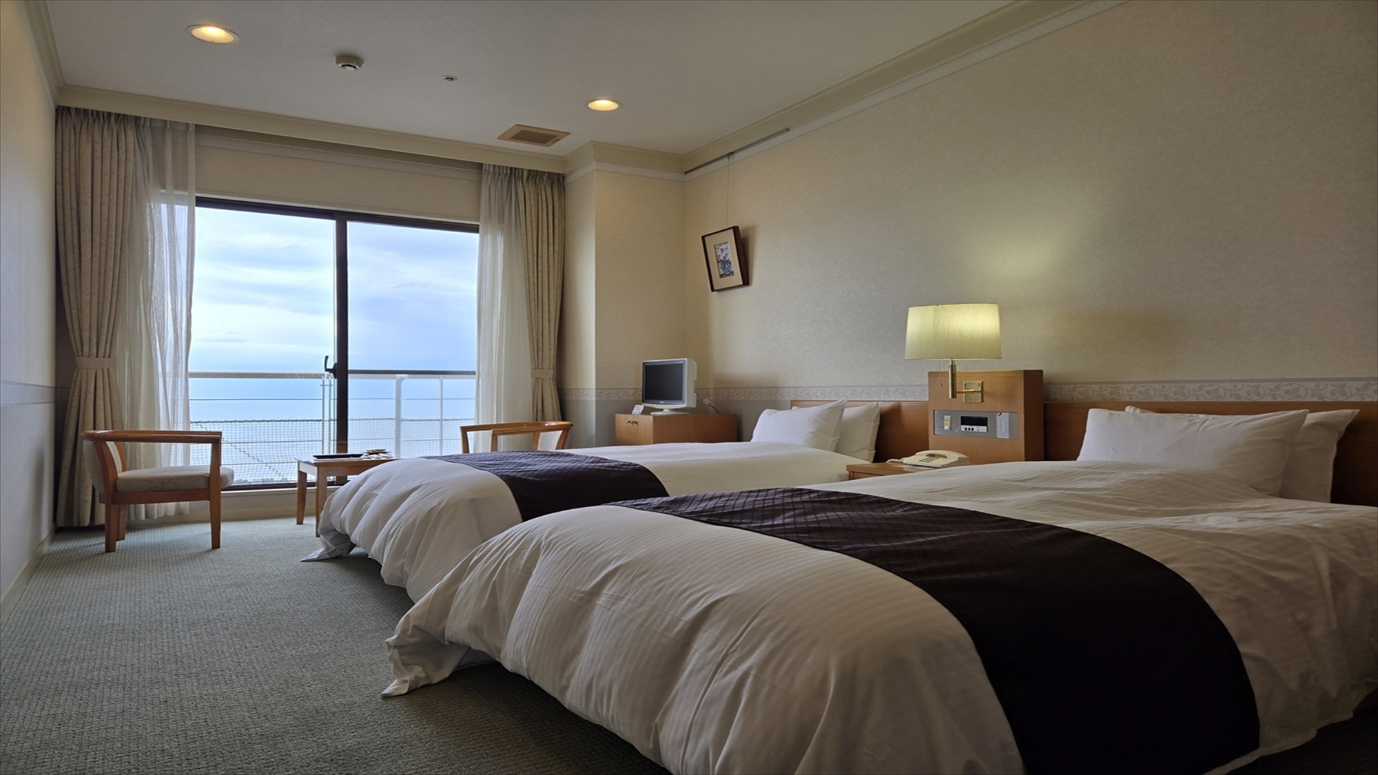 【そよ風館洋室B】ビジネス利用におすすめの洋室ツインタイプです