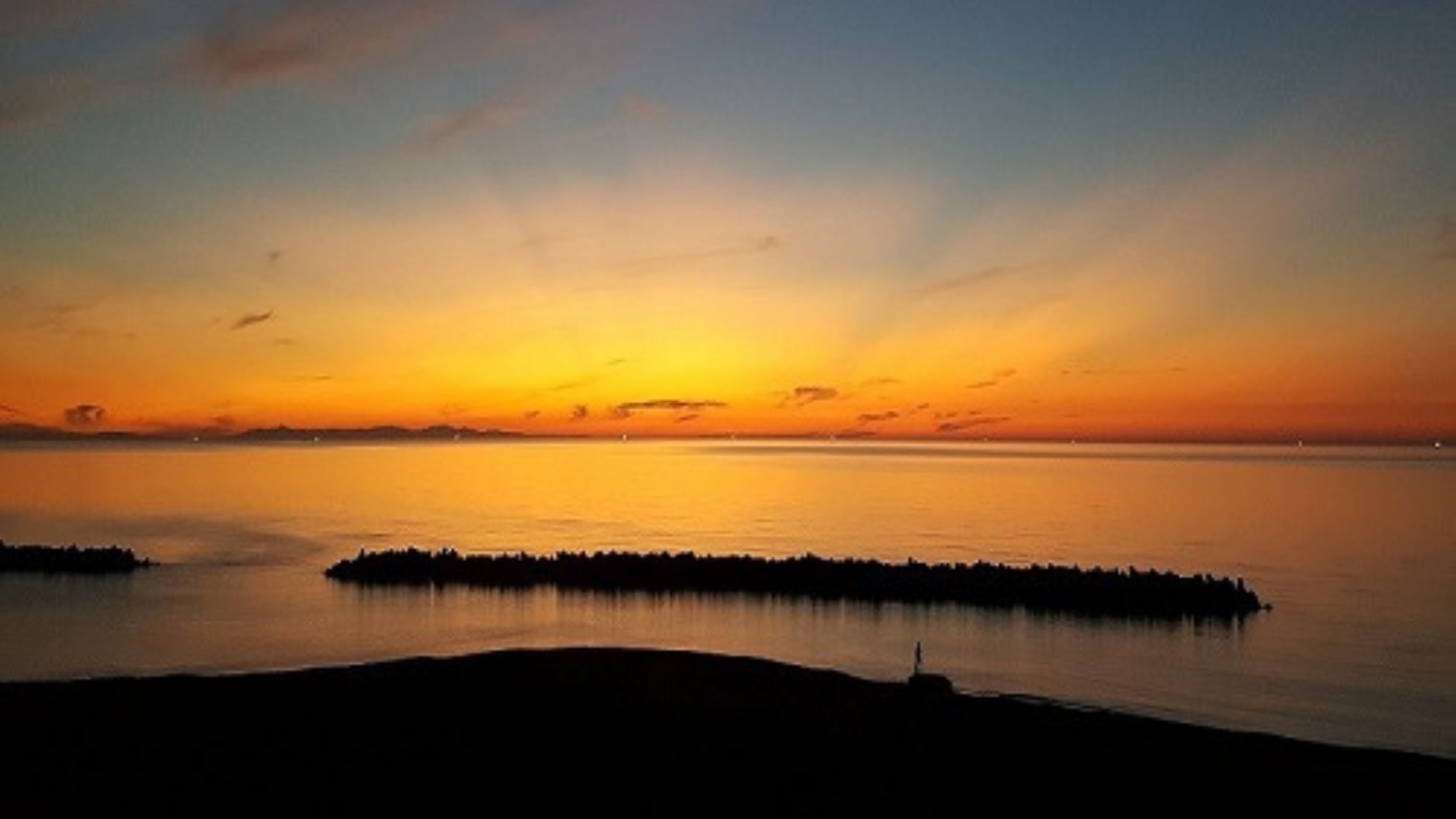  【日本海に沈む夕日】9月