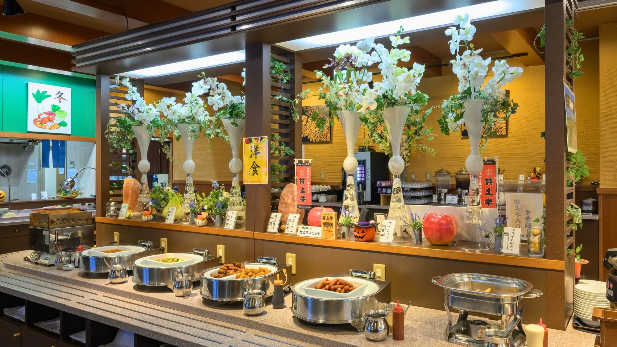 【朝食バイキング】地元食材にこだわった、当館のこだわりメニューをお楽しみ下さい。