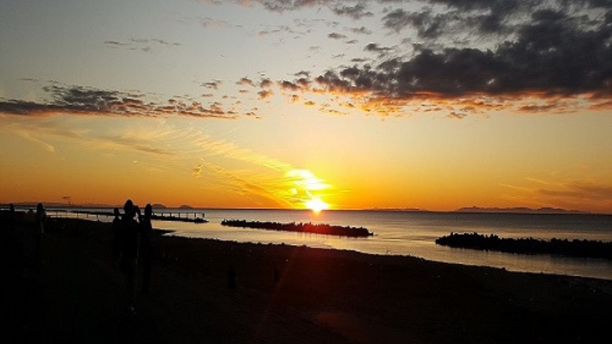  【日本海に沈む夕日】11月