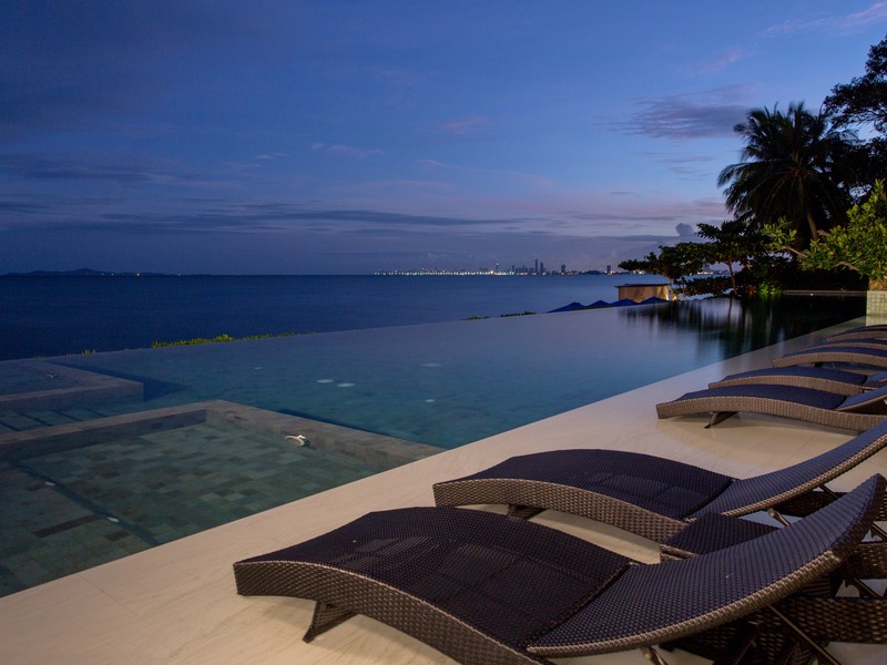 インフィニティプール