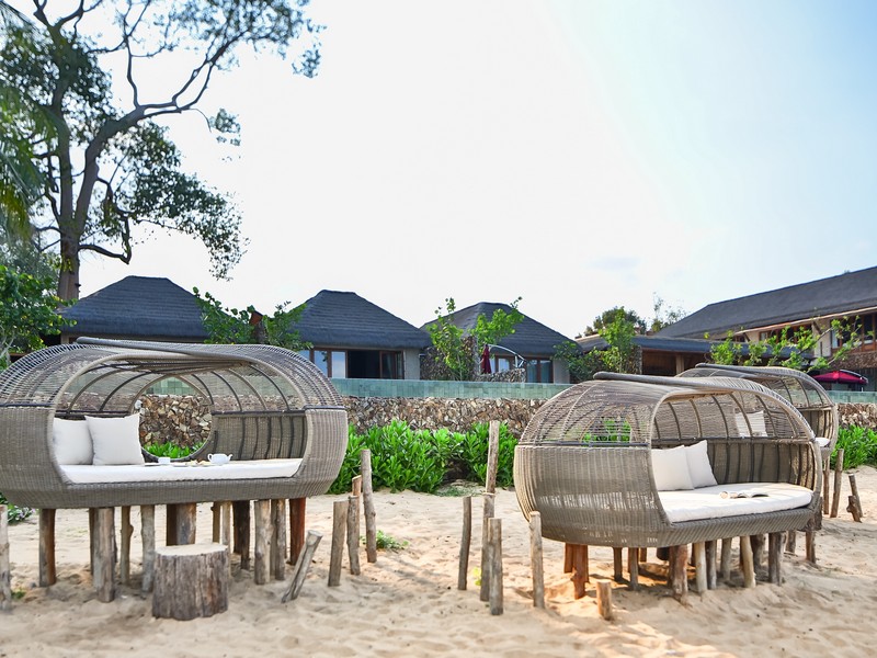 ビーチフロント