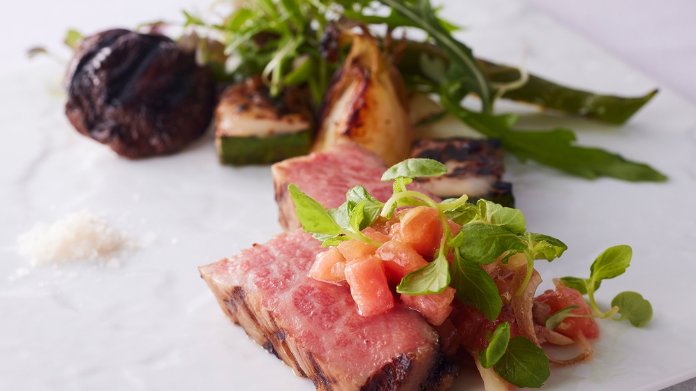 【ダイニング -Kobe Grill-】フレンチスパキュイジーヌ×源泉掛け流しの温泉＆朝食ビュッフェ