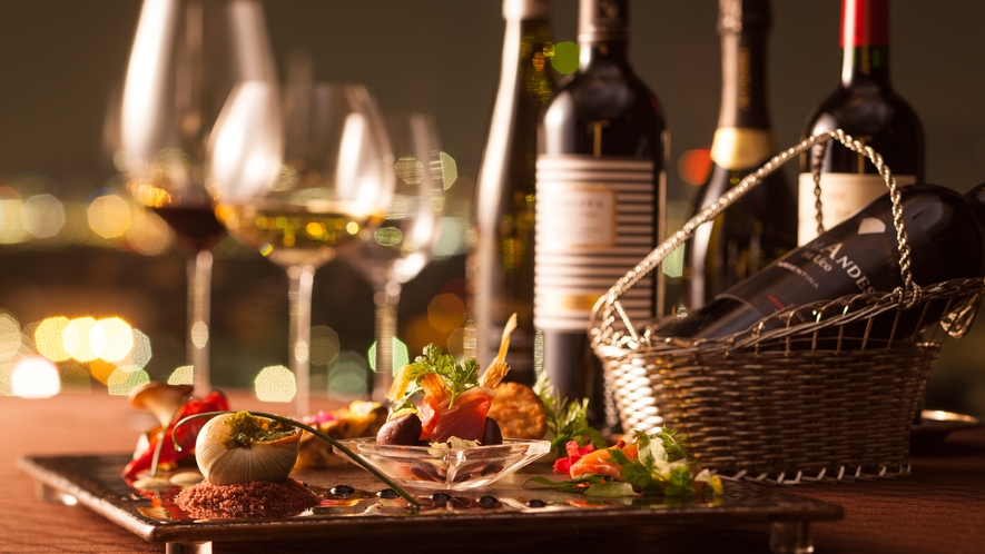 【Wine on the Table】１プレートディッシュ&食前酒&赤白ワイン