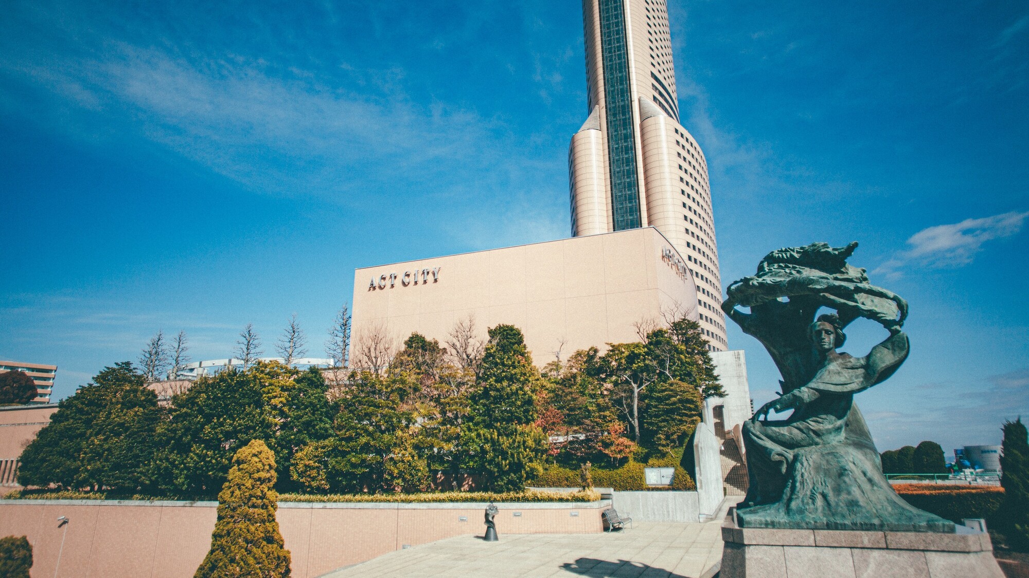 アクトタワー