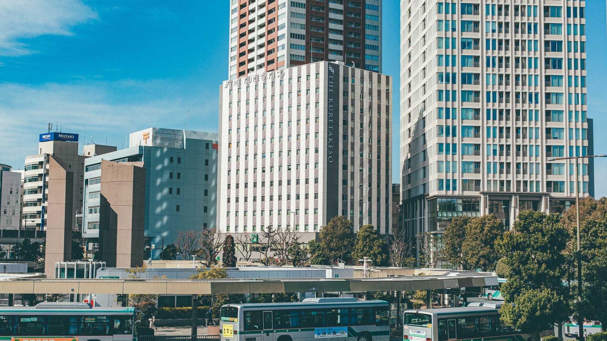 浜松駅前(遠景）