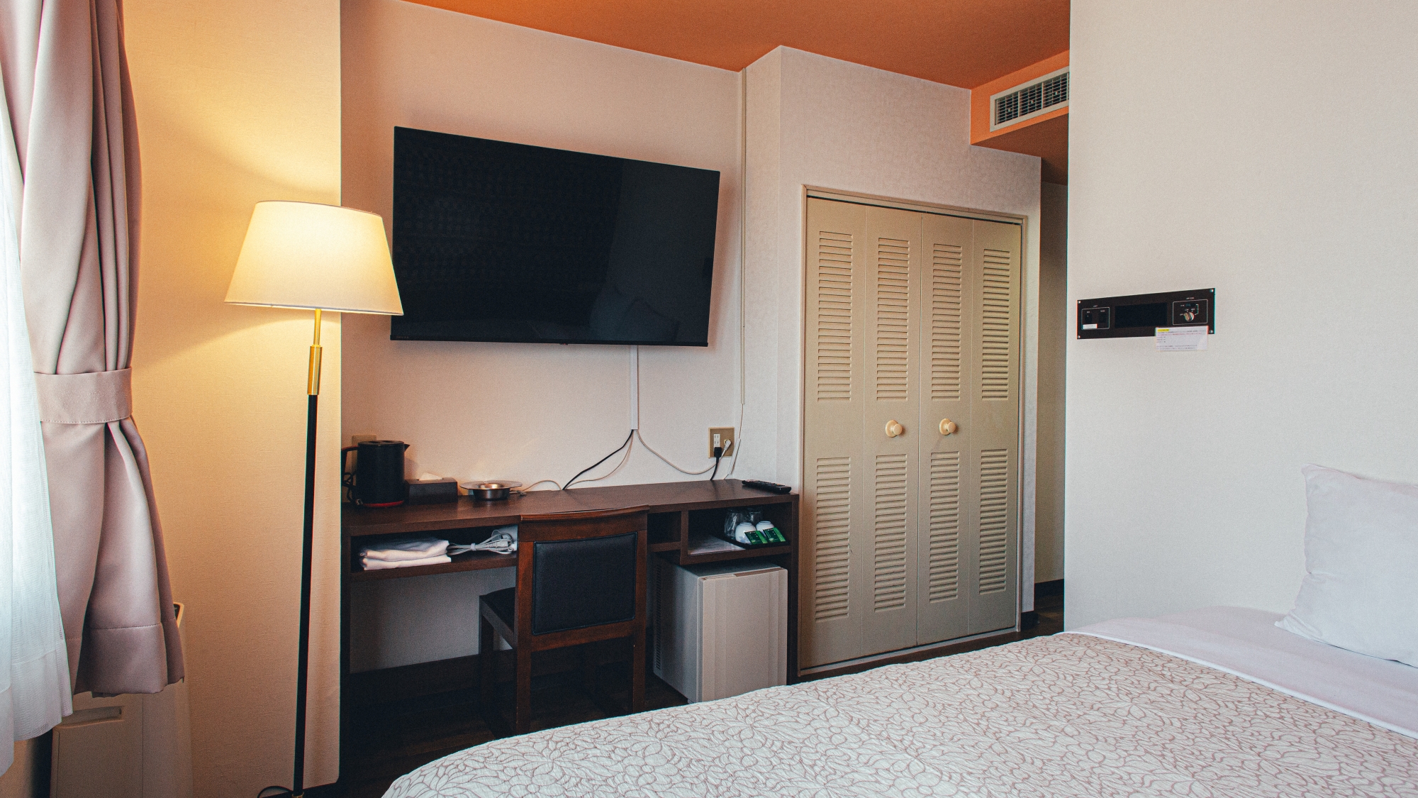 スタンダードダブルルーム