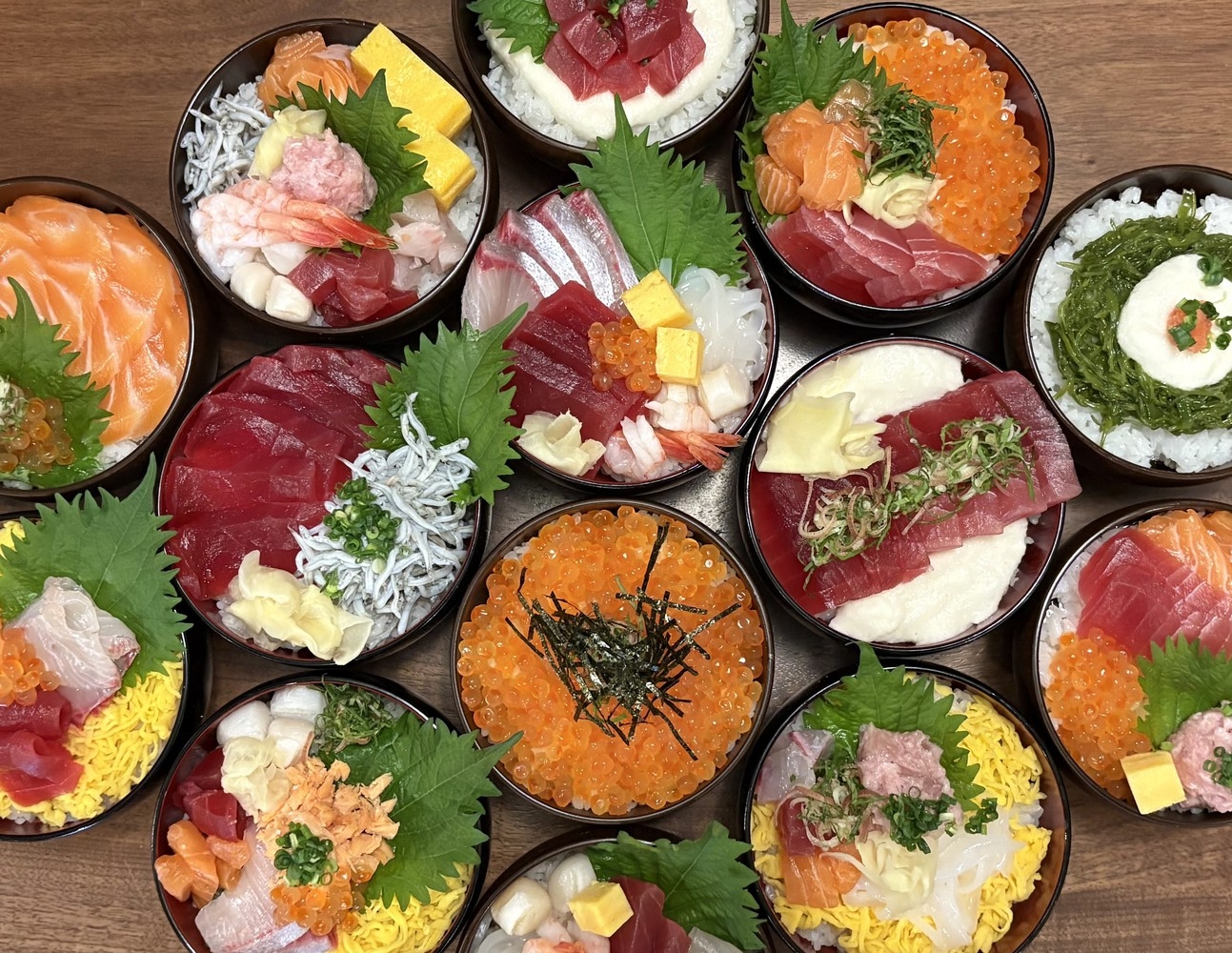 【夏旅】夏休み限定☆海鮮丼祭り★地産地消にこだわったビュッフェ☆2食付★大涌谷温泉を満喫！