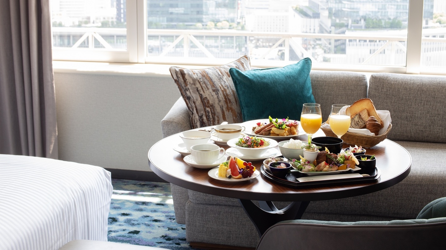 自分への癒やしを…【ごほうびステイ】選べる70分エステ付（ルームサービス朝食付）