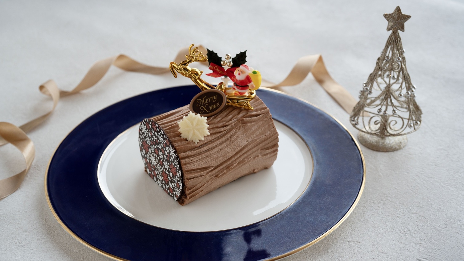 【2025クリスマス】お部屋で楽しむ　ふたりだけの聖夜のケーキ付ステイ（朝食付）