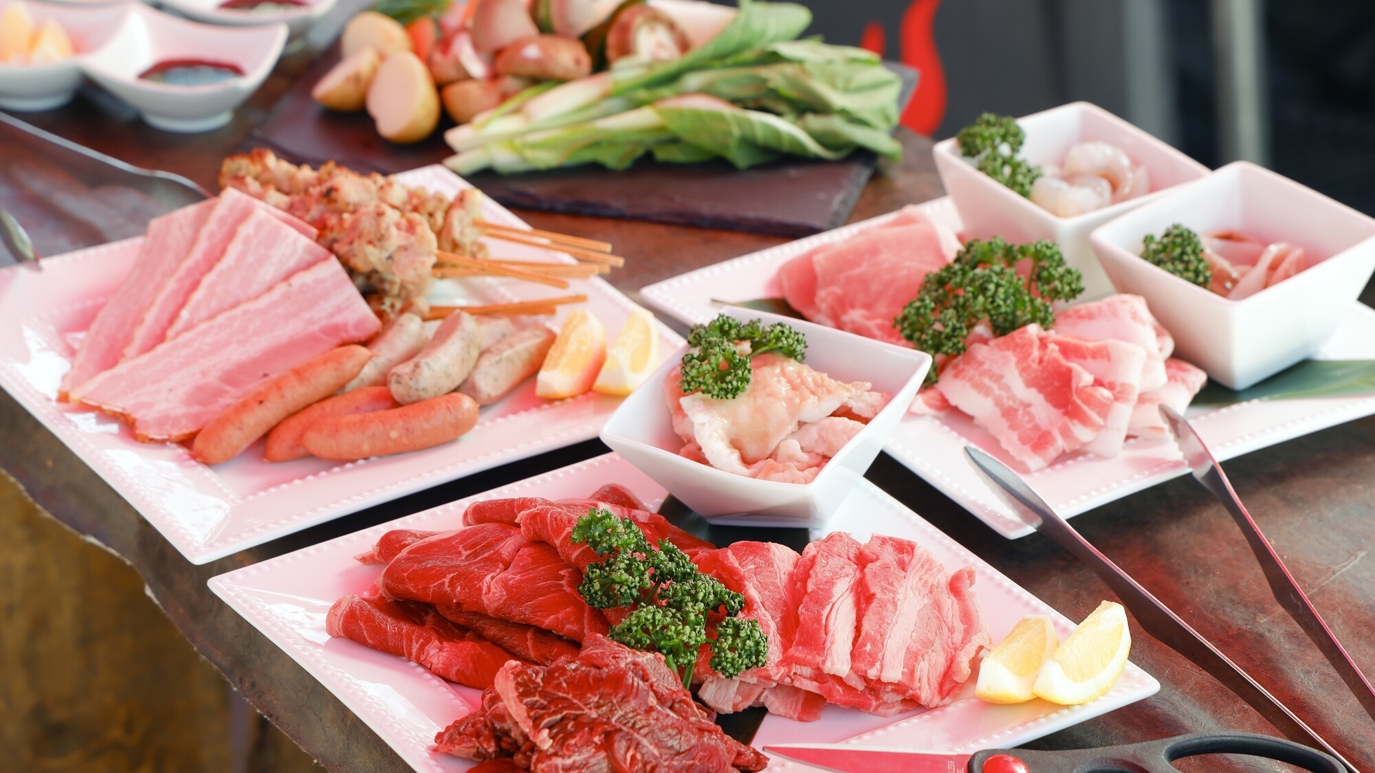大人の人数までお子様割引！遊園地入園無料！プライベート貸別荘｜1泊2食付【BBQレストラン】