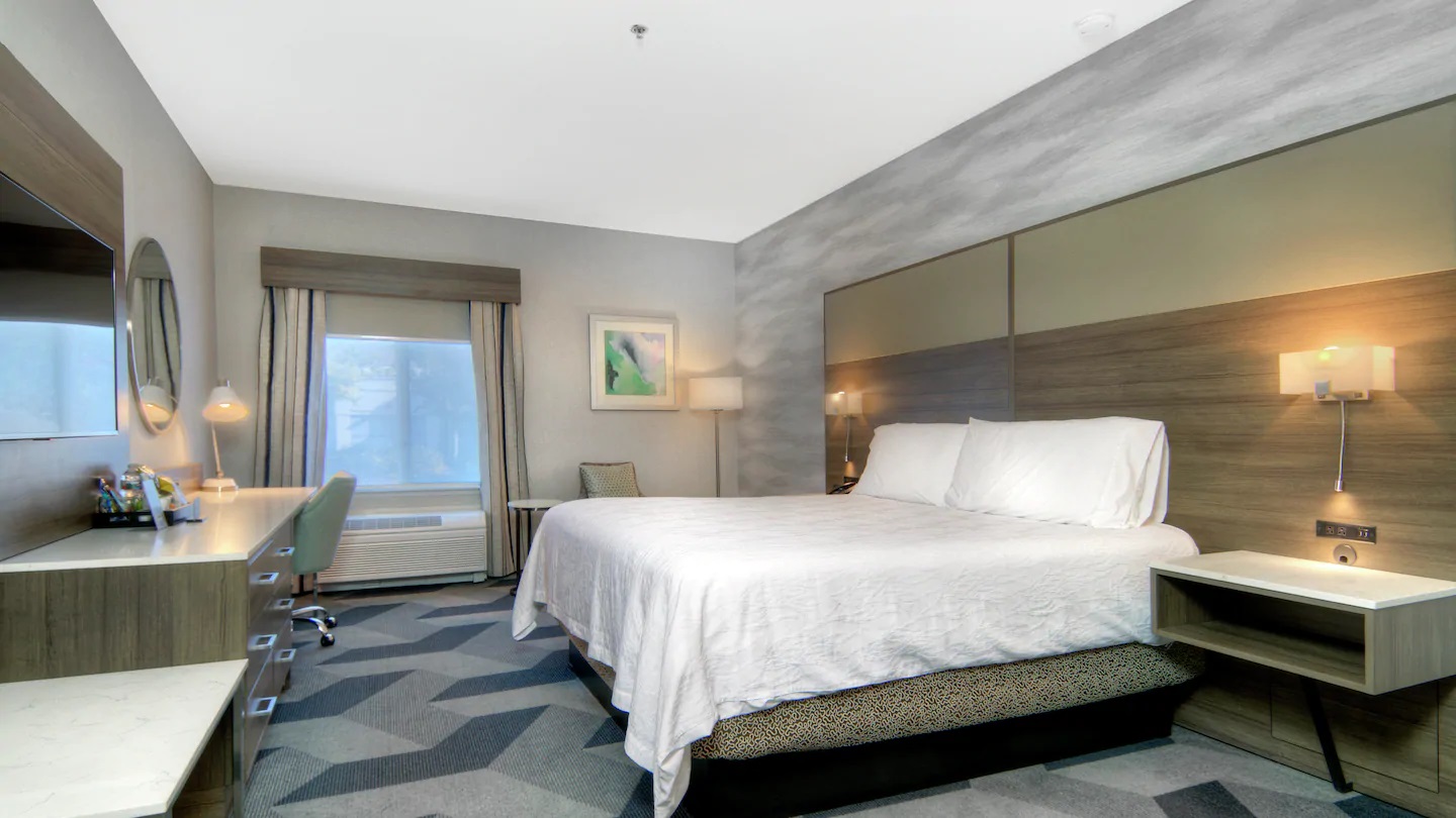 プレミアム　キングベッド1台