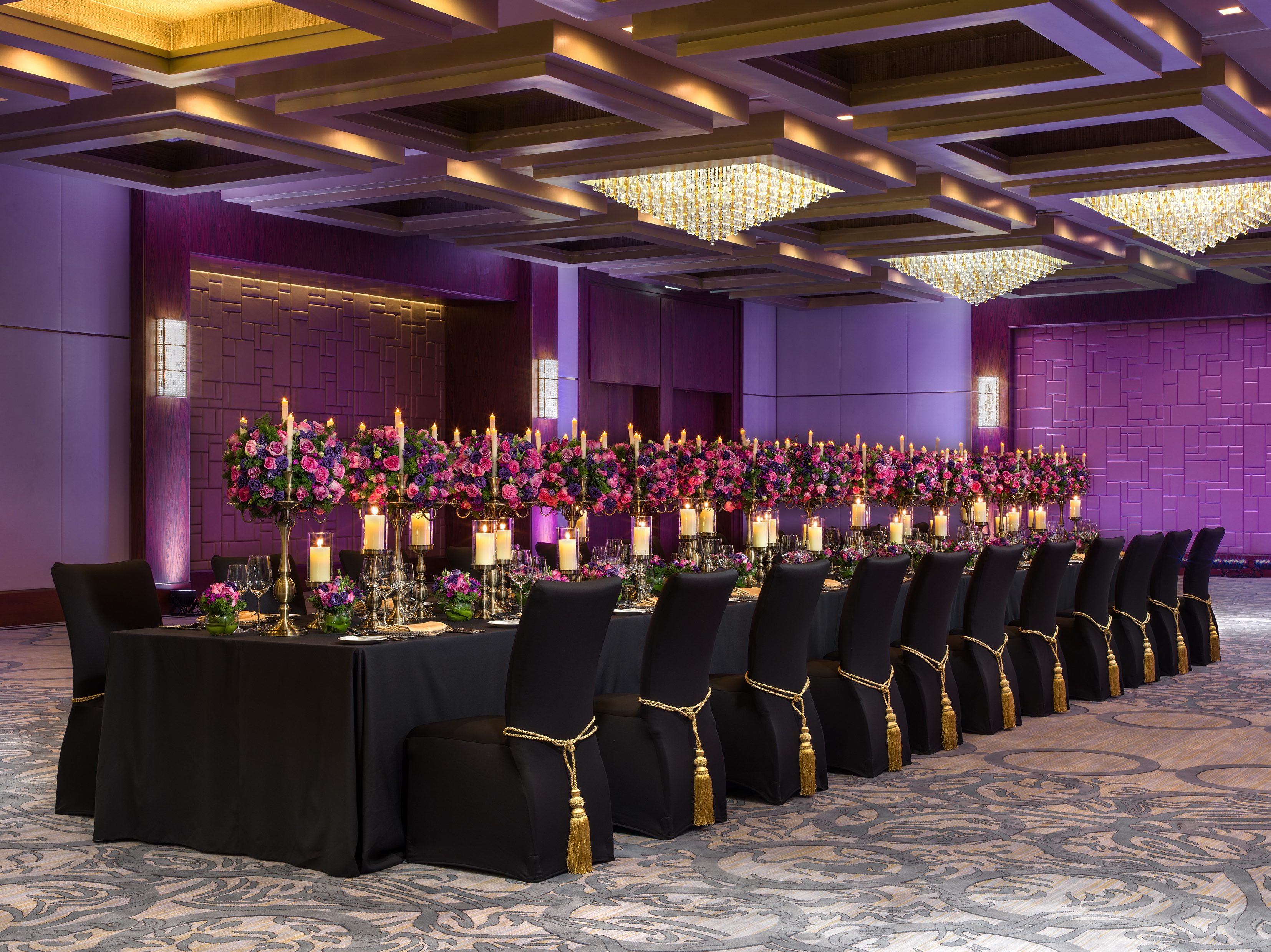 Astor Ballroom - Long Table Set Up