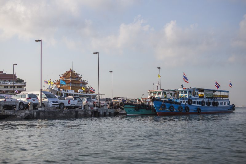 Koh Loi Pier