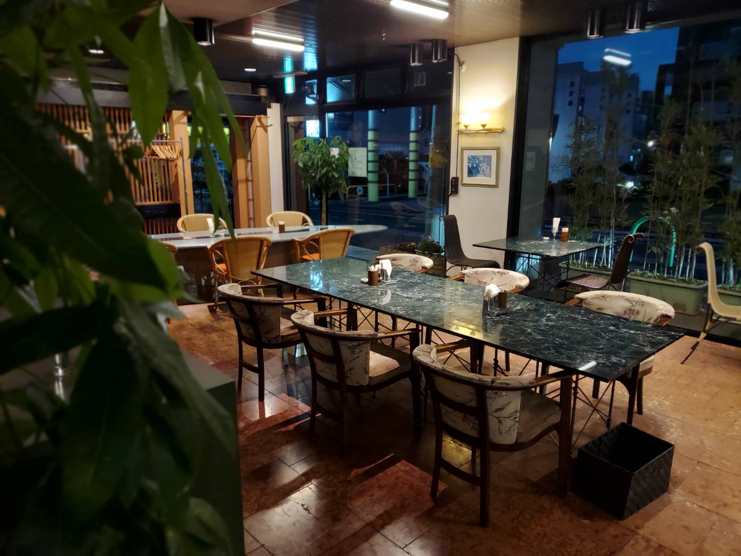 カフェ　ジュルビアン