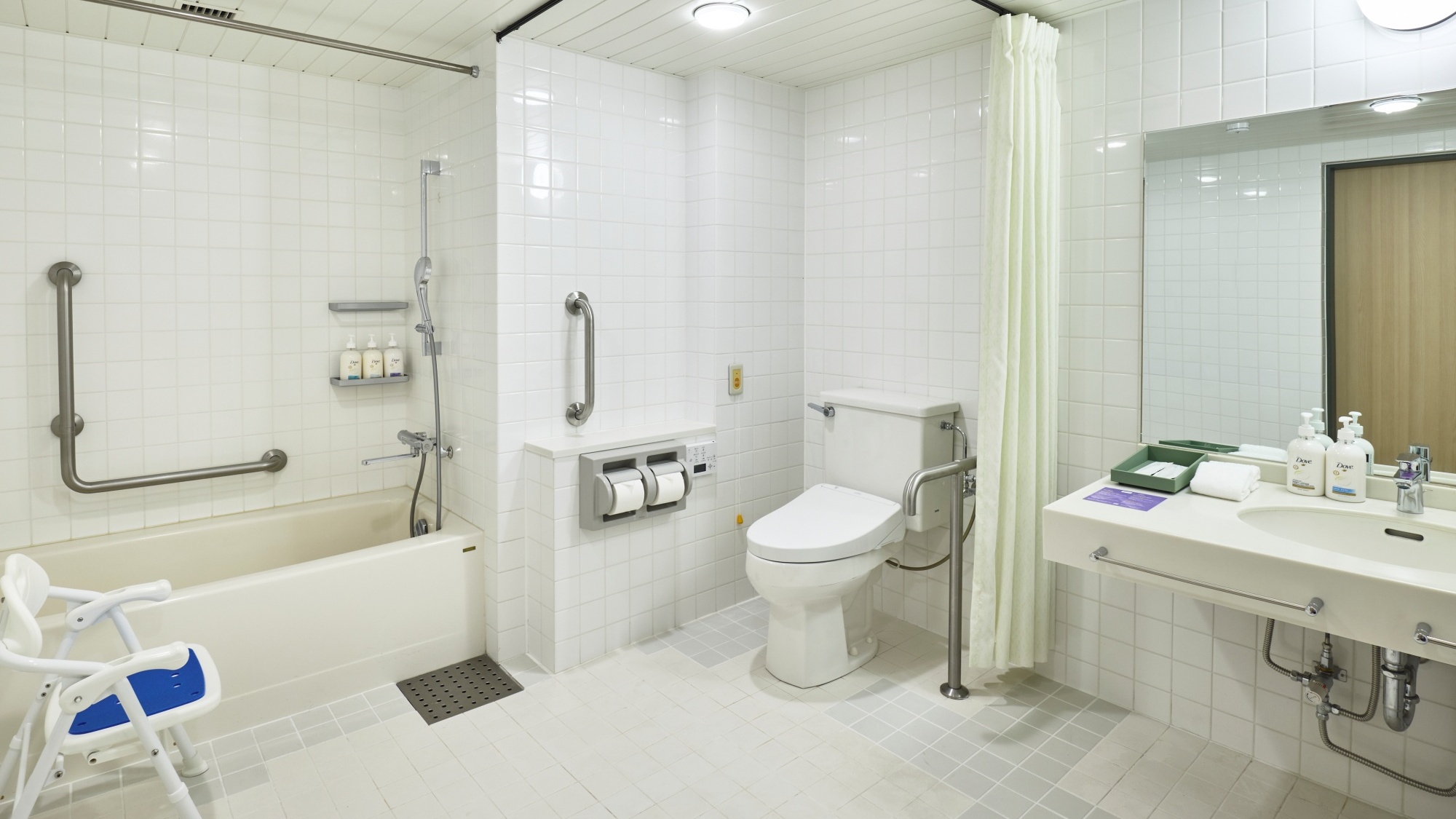 プレミアムアクセシブルツインバスルーム