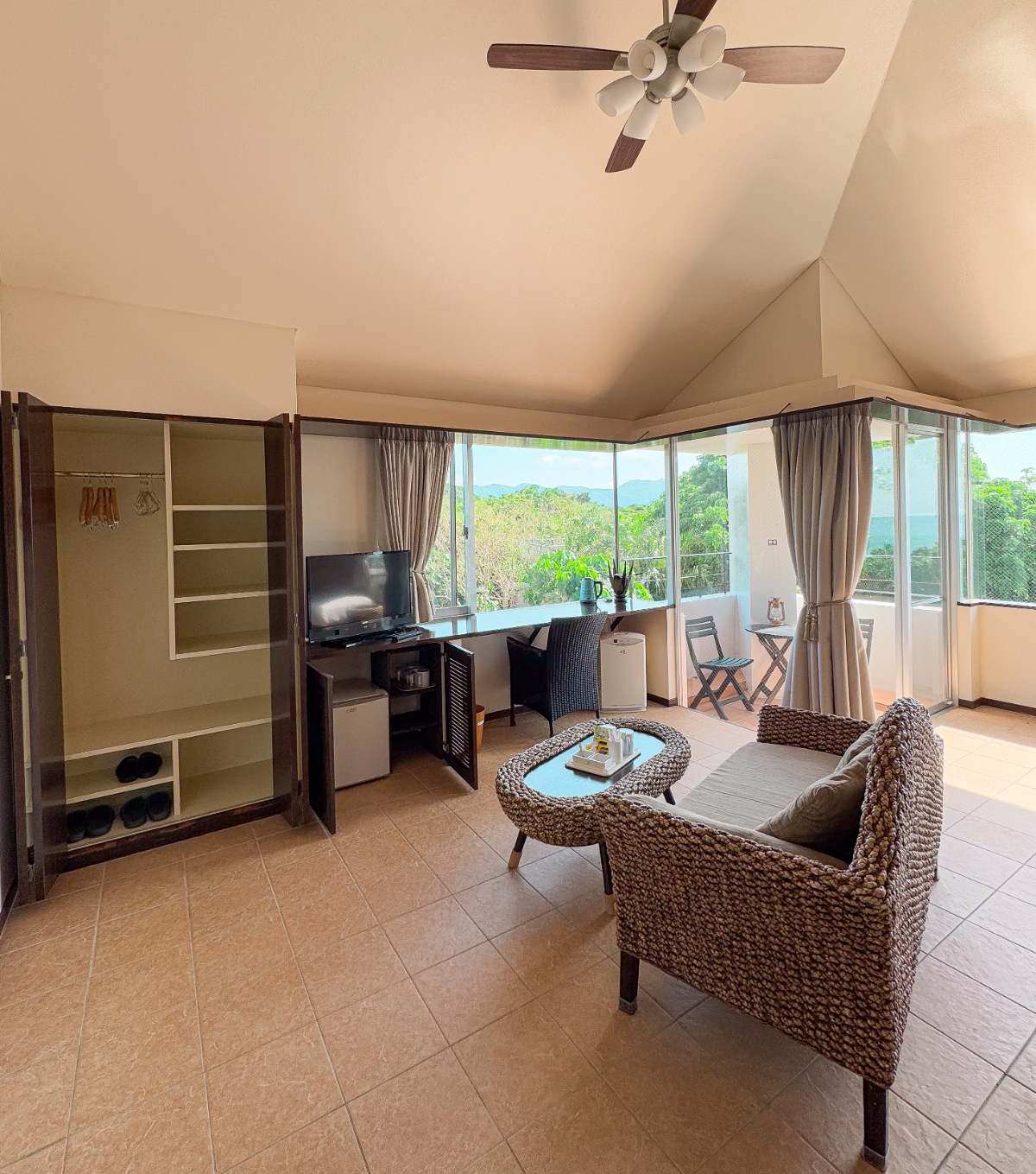 デラックスオーシャンビュー